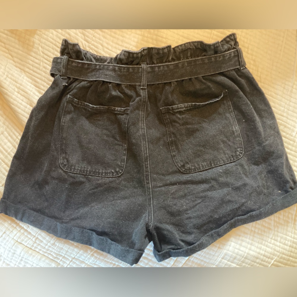 Black denim paper bag shorts - Picture 2 of 3